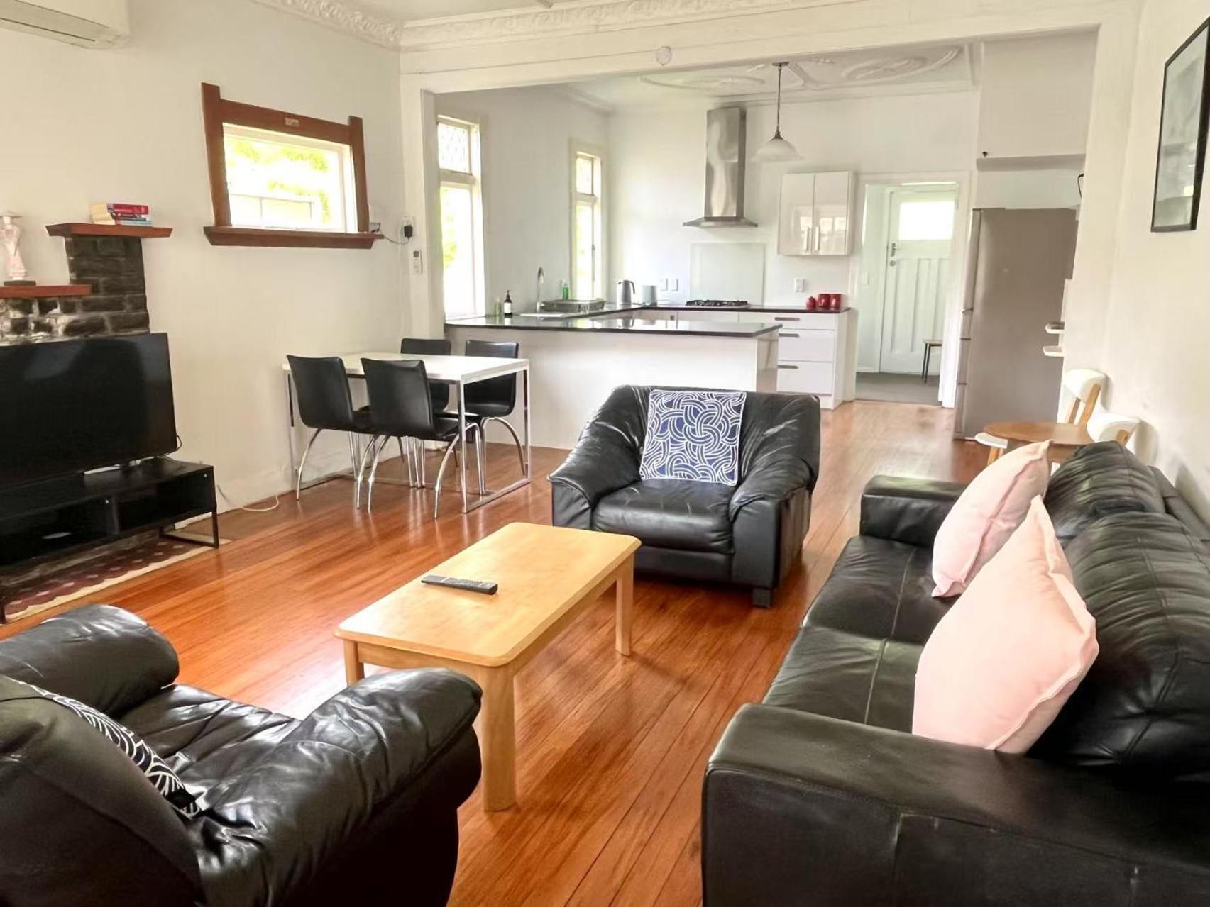 Spacious Retreat Near Ferry & Mall Wellington Exteriér fotografie